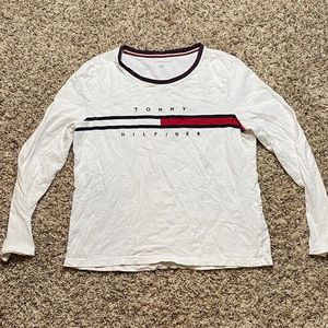 Tommy Hilfiger Embroidered Logo Long-Sleeve